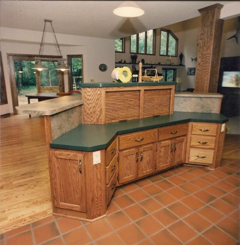 kitchen240.jpg